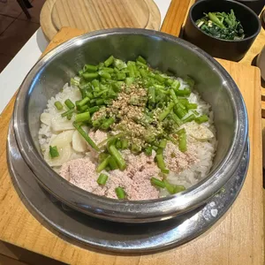 도토리 소반 사진