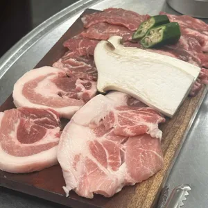 빽돈 한우 사진