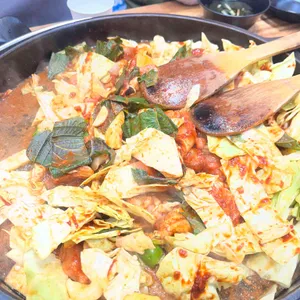 춘천회관닭갈비 사진 1