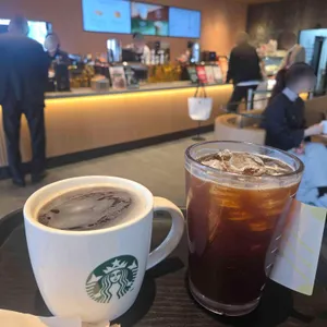 스타벅스 대표 사진