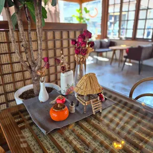 홍시궁 대표 사진