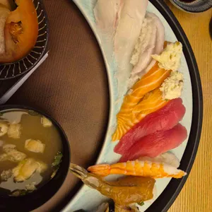 상무초밥 사진 1