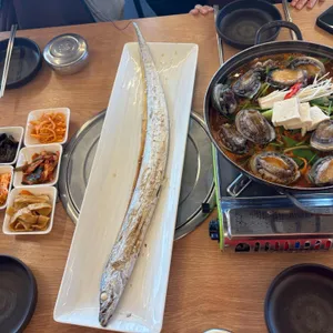 산방산초가집 사진 1