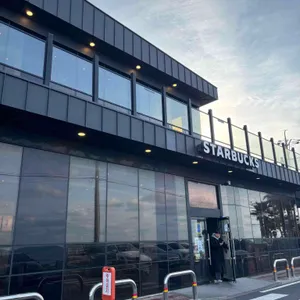 스타벅스 사진 2