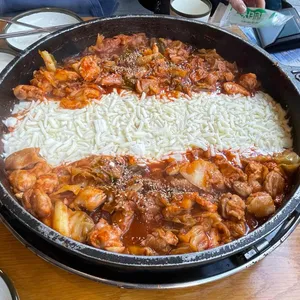 장인닭갈비 사진