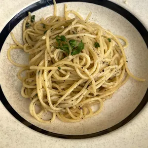 드윝 대표 사진