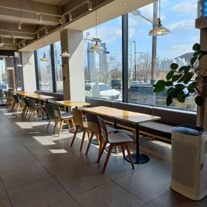 할리스 대표 사진