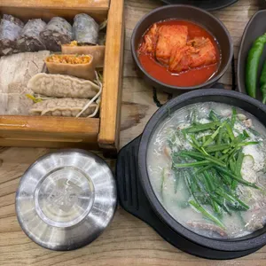 고향옥얼큰순대국 사진 1