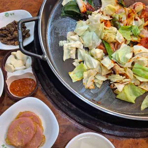 춘천호반닭갈비 대표 사진