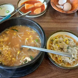 한방전주콩나물국밥 사진 1