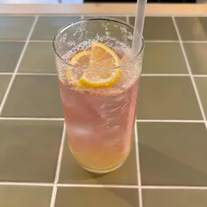 티티엘티 대표 사진