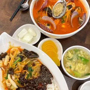 자갈치해물짬뽕 대표 사진