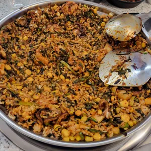 신비옥 대표 사진