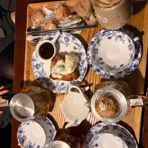 티앗 대표 사진