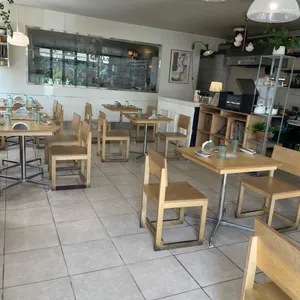 해프닝 리뷰 사진