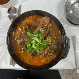 석이네 감자탕해장국 대표 사진