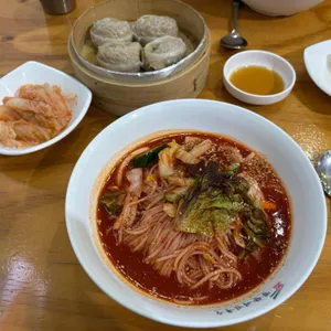 망향비빔국수 대표 사진