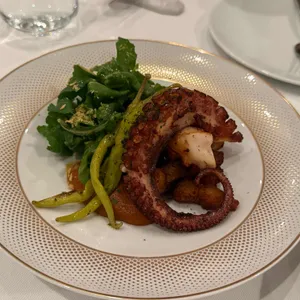 모노클 대표 사진