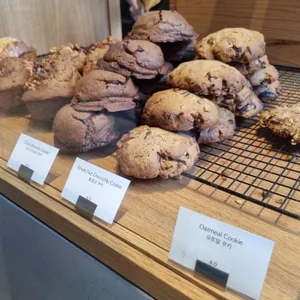 알렉산더 커피 워크 리뷰 사진