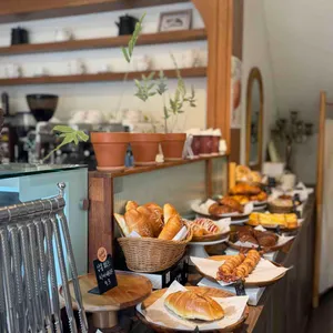 시즌모먼트 대표 사진