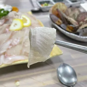 신라회센타 대표 사진