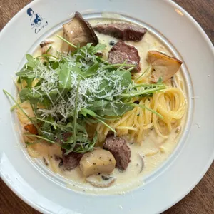 토브나인 대표 사진