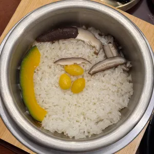 칠복식당 대표 사진