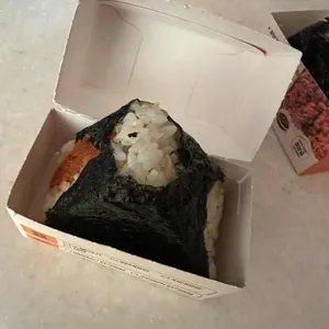 강다짐 삼각김밥 사진 2