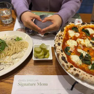 꽃피는화덕피자D485 사진