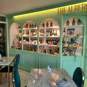 알베로 대표 사진