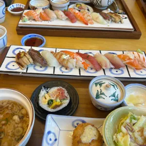 카모가와스시 사진