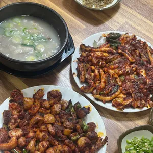 용궁단골식당 대표 사진