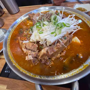 왕건이감자탕 사진 1