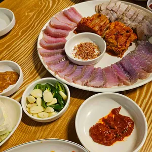 함평홍어삼합보쌈 대표 사진