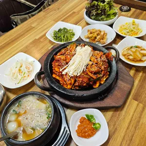 반월당 부자식당 사진 1