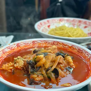 홍춘관 대표 사진