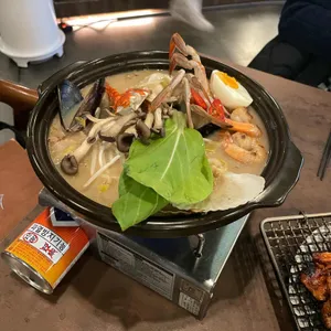 사라 대표 사진