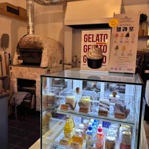 카페디썸 대표 사진