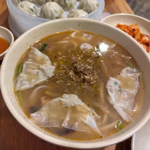 명동교자 대표 사진