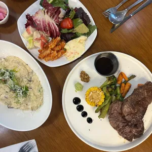 오퍼스240 사진 1