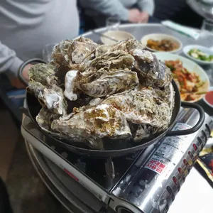여수돌산굴집 대표 사진