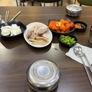 남례명인순대국 사진