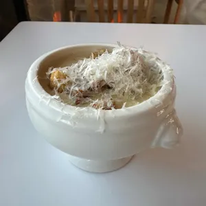 에이미테이블 사진