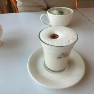 에이미테이블 사진