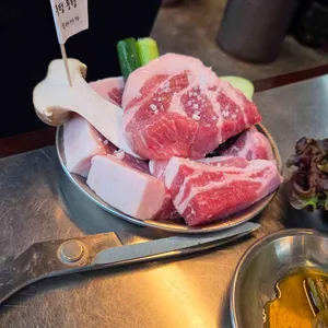 뭉텅 대표 사진