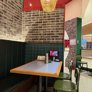 위안바오 대표 사진