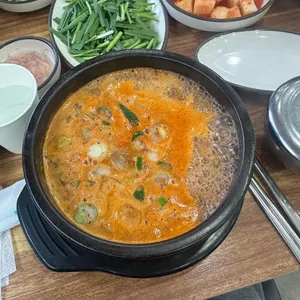 돼지네국밥 대표 사진