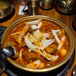 돌미당 대표 사진