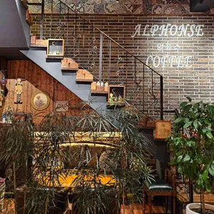 알퐁스카페 대표 사진