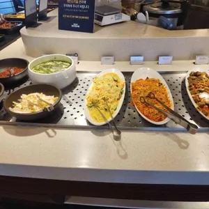 애슐리퀸즈 사진